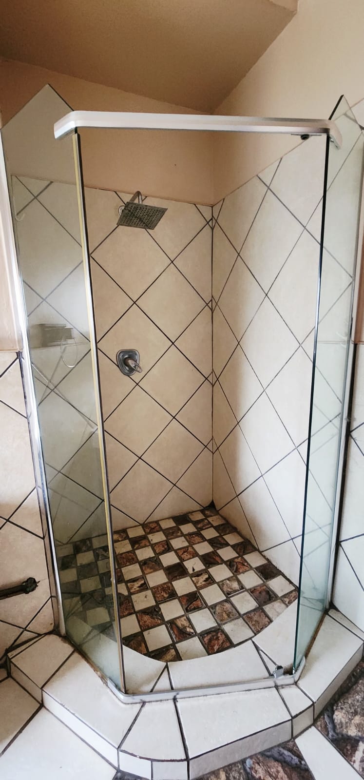 3 Bedroom Property for Sale in Kroonheuwel Free State